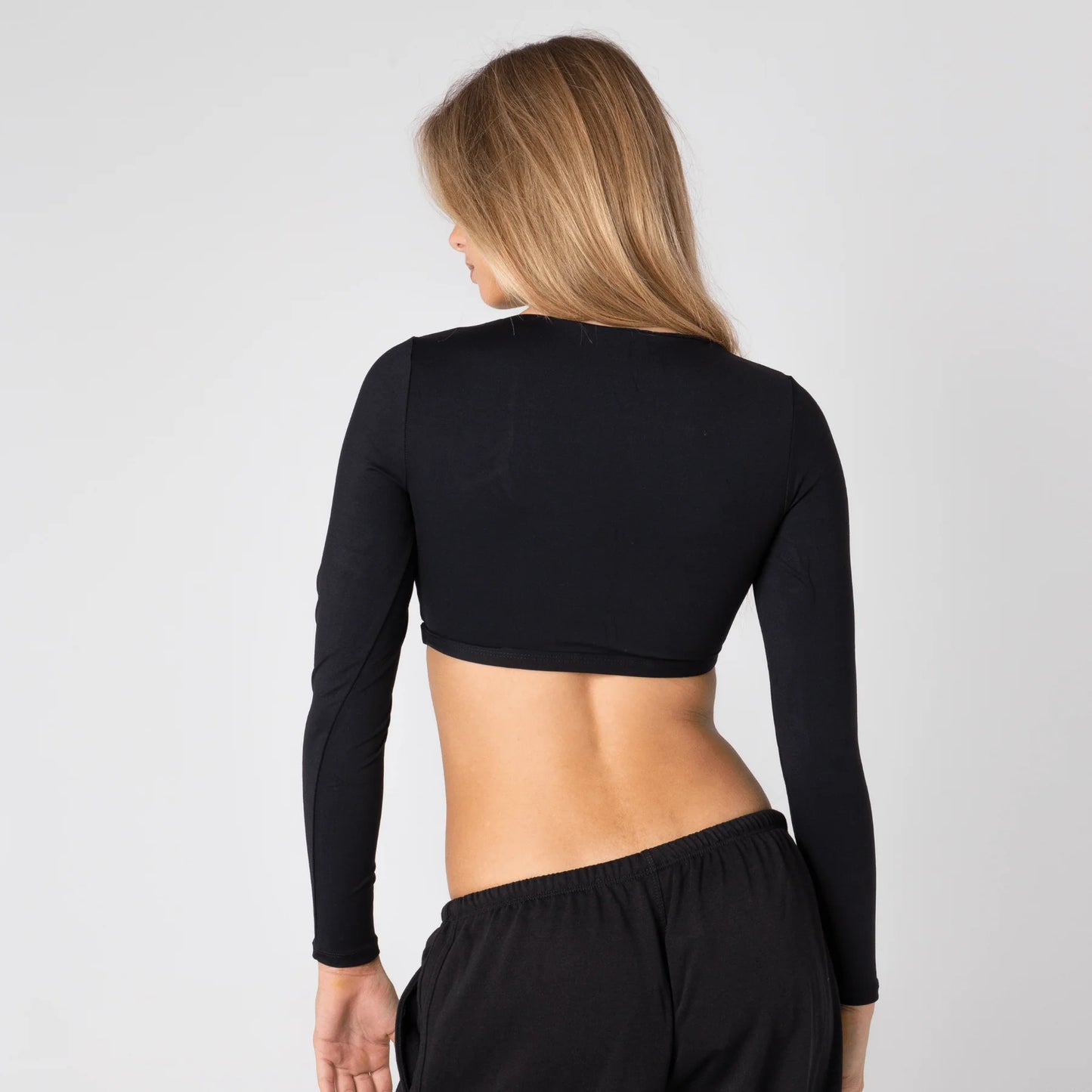 COSIG Aria Long Sleeve Crop